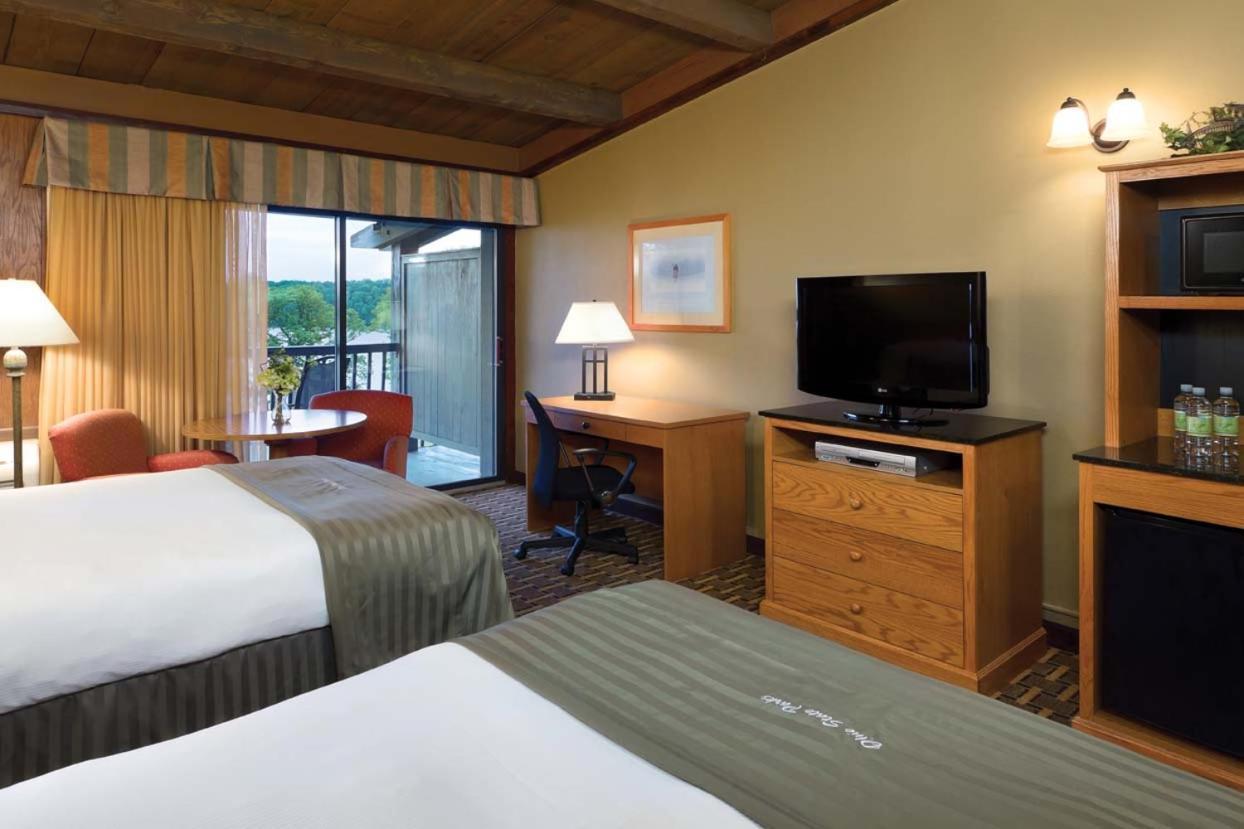 Hueston Woods Lodge And Conference Center College Corner Buitenkant foto